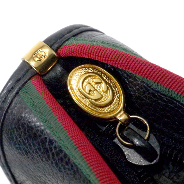 OLD Gucci　レア！総革エンボスロゴシェリーショルダー（黒）