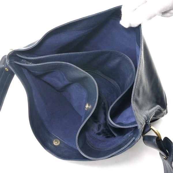 OLD Gucci　A4対応シンプルレザーショルダー（黒）