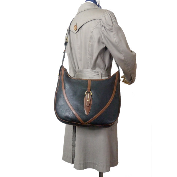 OLD Gucci 　 大型斜めがけショルダー（黒）