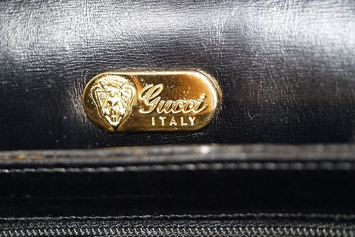 OLD Gucci  ２Way牛カウ　ショルダー（黒）