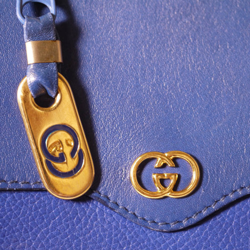 OLD Gucci 　本革半円ショルダー（青）