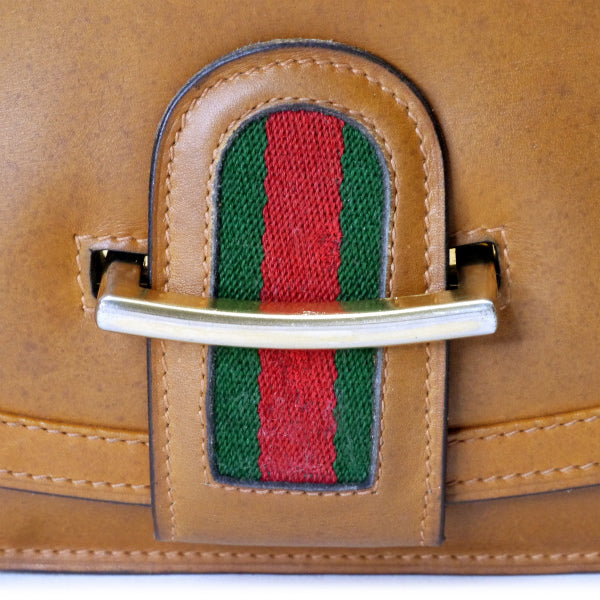 OLD Gucci　レア!!シェリー留め具レトロ半円ショルダー（飴色）