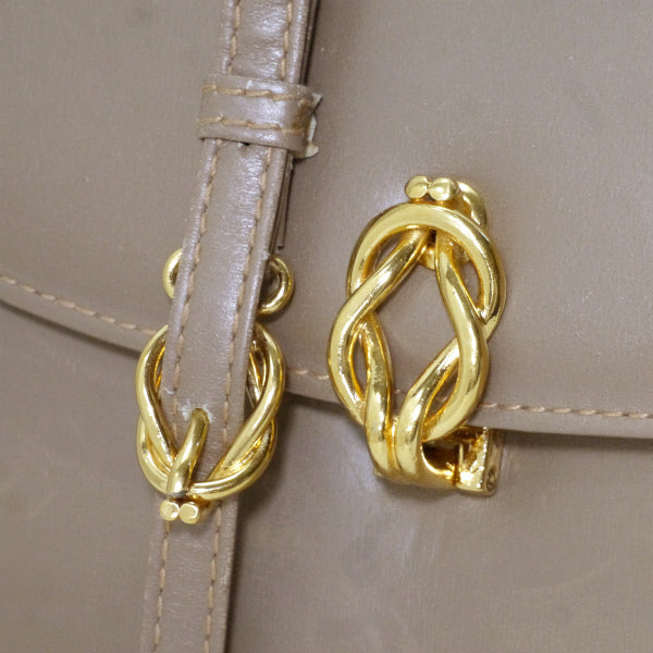 OLD Gucci アンティーク留め具レザーミニバッグ（ミルクティー）