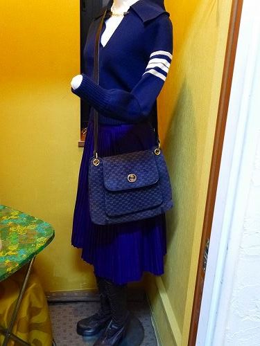 OLD Gucciスエード斜めがけマイクロGGショルダー