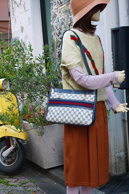 OLD Gucci 　ビット金具大型ショルダー（青）
