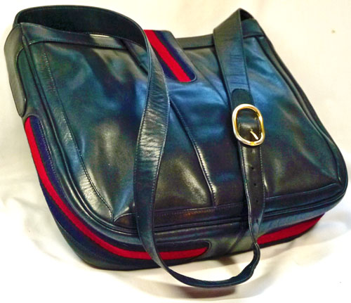 OLD Gucci ブーツ金具ショルダー（紺）