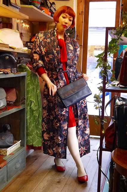 OLD Gucci 　ネイビー総革クラッチショルダー