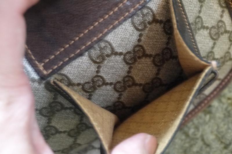 OLD Gucci 大型ポケット付！GGショルダー（茶）