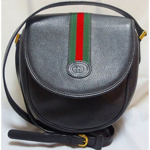 OLD Gucci 半丸斜めがけ（総皮・黒）