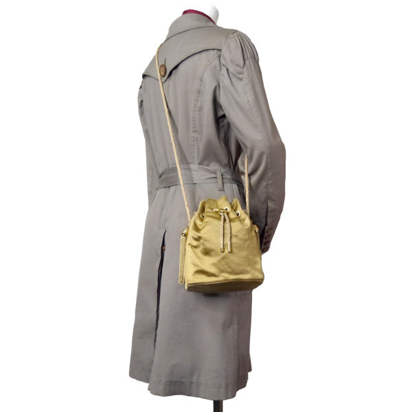 オールドグッチ　巾着ゴールドショルダー