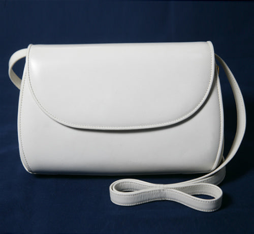 OLD Gucci 白ホースビット総皮ショルダー