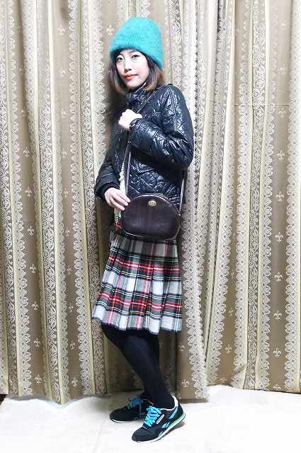 OLD Gucciチャーム付！半円ショルダー（茶）