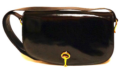 OLD Gucci エナメル　半円ショルダー（黒）