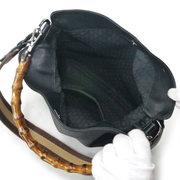 Gucci ２Way ホーボー バンブーバッグ中（黒）