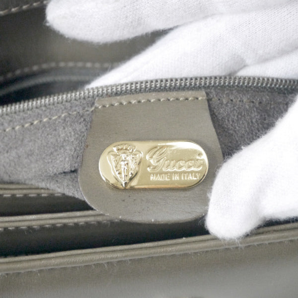 OLD Gucci うぐいす色レザーショルダー