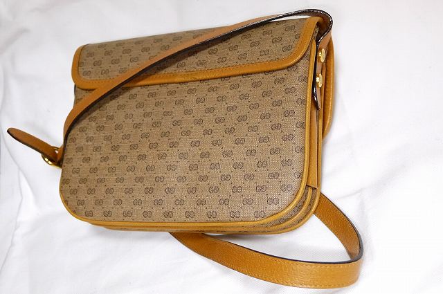 OLD Gucci マイクロGGキャメル3層ショルダー