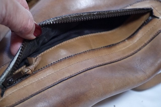 OLD Gucci　半円ショルダー（エイジング）