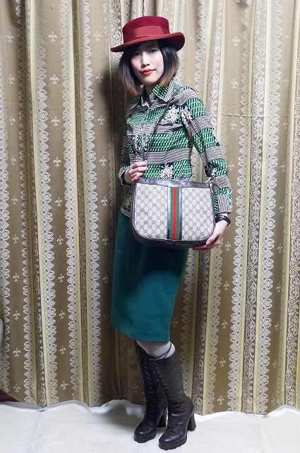 OLD Gucci ビット留具　大判ショルダー（茶GG）