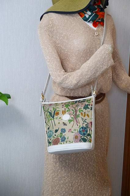 OLD Gucci バケツフローラショルダー（白・大）