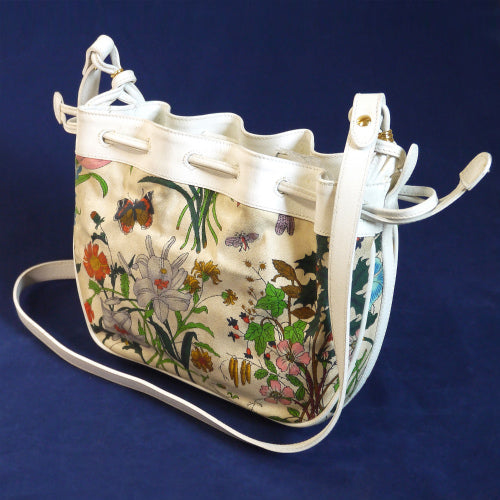 OLD Gucci フローラ巾着ポシェット(白）