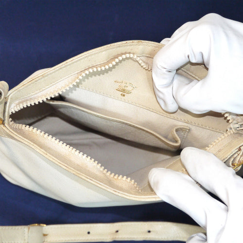 OLD Gucci 総皮　丸ポーチショルダー（白）