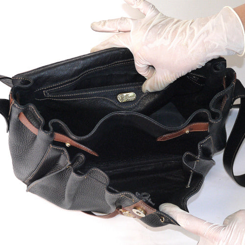 OLD Gucci 型押し大型ショルダー（黒）