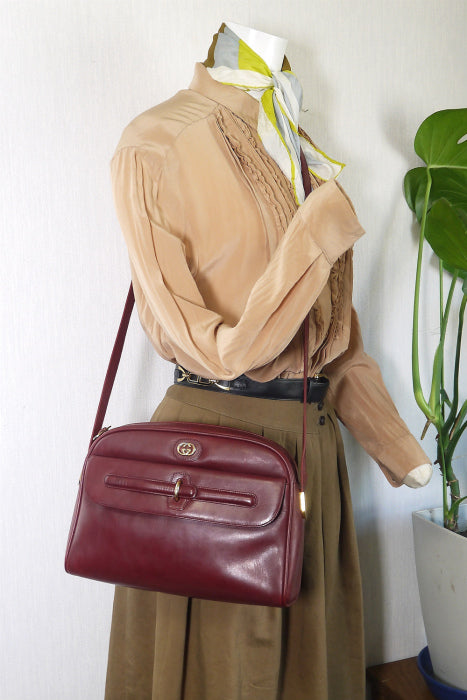 OLD Gucci 外ポケ付ボルドーショルダー（総皮）