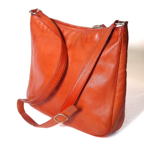 OLD Gucci オレンジレアカラー！７０ｓショルダー