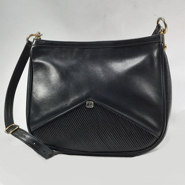OLD Gucci ７０ｓ総革半円ショルダーバッグ(黒)