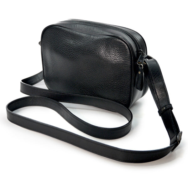 OLD Gucci　リーフ刺繍ポシェット（黒）