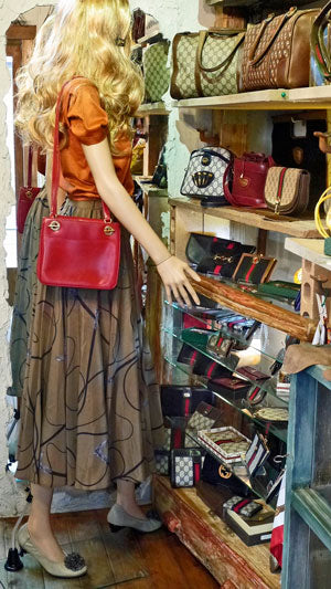 OLD Gucci　赤Box型ワンショルダー