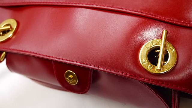 OLD Gucci　赤Box型ワンショルダー