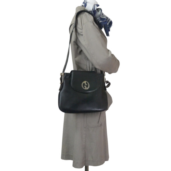 OLD Gucciー1973モデル総革ワンショルダー（黒）