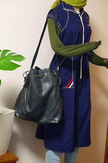 OLD Gucci  ダークネイビー巾着ショルダー