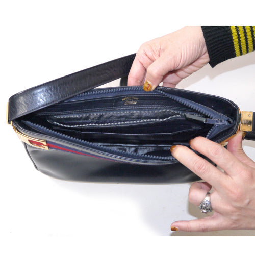 OLD Gucci シェリー革ワンショルダー（紺）