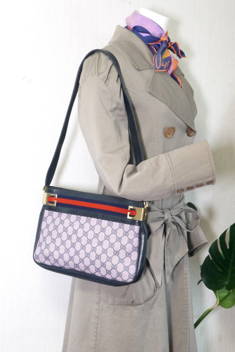 OLD Gucci 横シェリーワンショルダー（紺・ピンク）