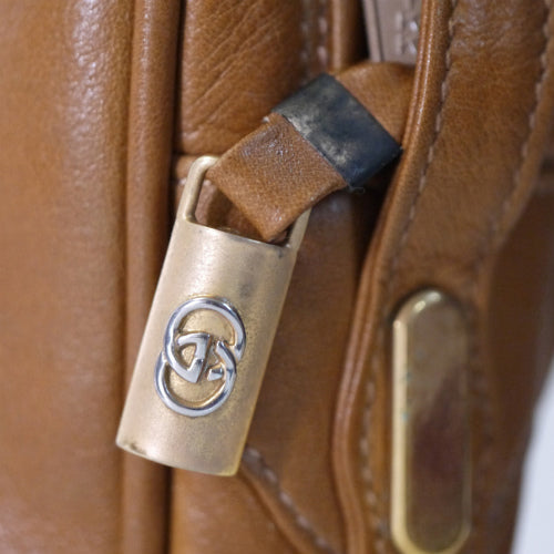 OLD Gucci　総皮キャメル斜めがけポシェット
