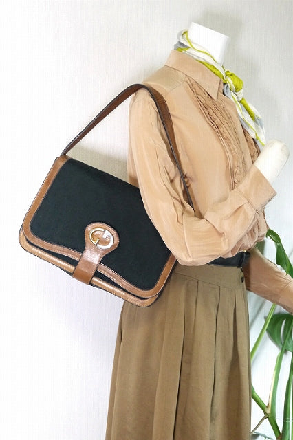 OLD Gucci インターロッキングショルダー（黒×キャメル）
