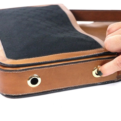 OLD Gucci インターロッキングショルダー（黒×キャメル）