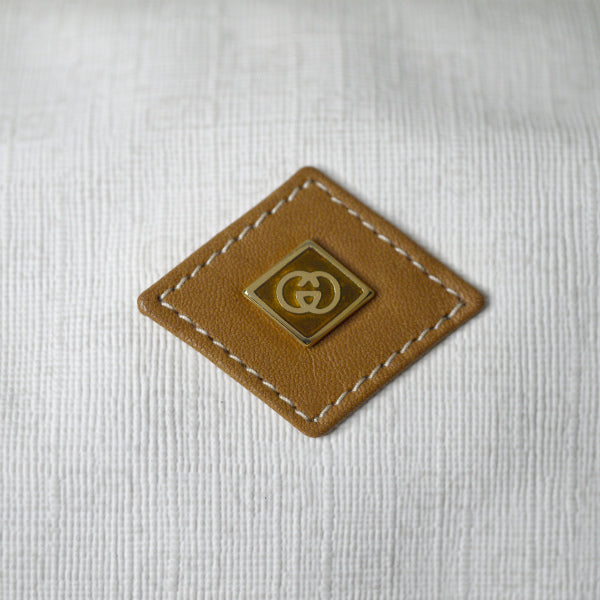 OLD Gucci マイクロGG キャンディポーチ（白）