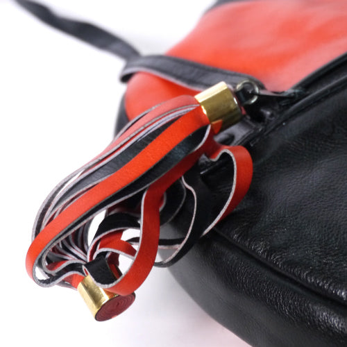OLD Gucci 形が変わる！カメレオンバッグ（オレンジ/黒）