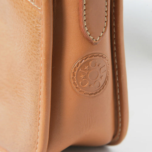 OLD Gucci 総皮ポシェット（キャメル）
