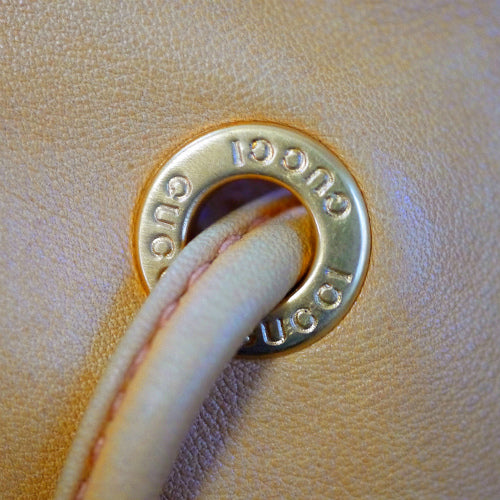 OLD Gucci ラム巾着型ショルダー（ベージュ）