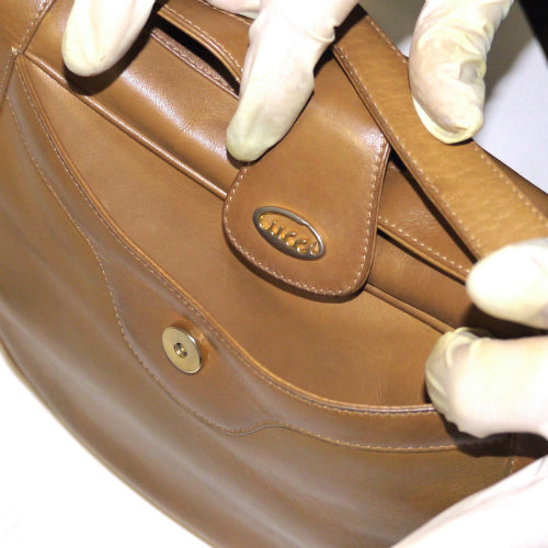 OLDGucci　筆記体　丸ショルダー（キャメル）