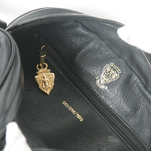 OLD Gucci 総皮ポシェット（黒）