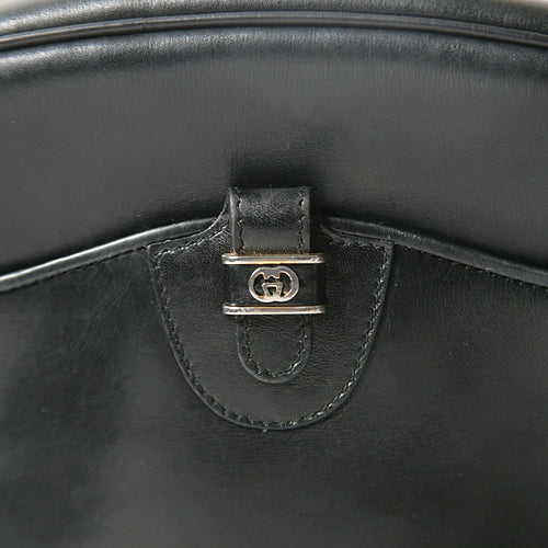 OLD Gucci 総皮ポシェット（黒）