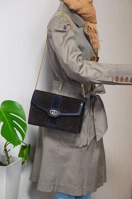 OLD Gucci チェーンクラッチバッグ（茶スエード）