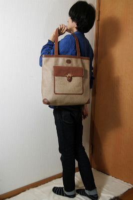 OLD Gucci  ポケット付きトートバッグ（ベージュ）