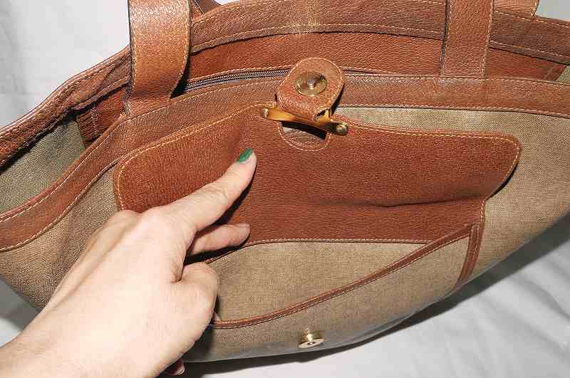 OLD Gucci  ポケット付きトートバッグ（ベージュ）