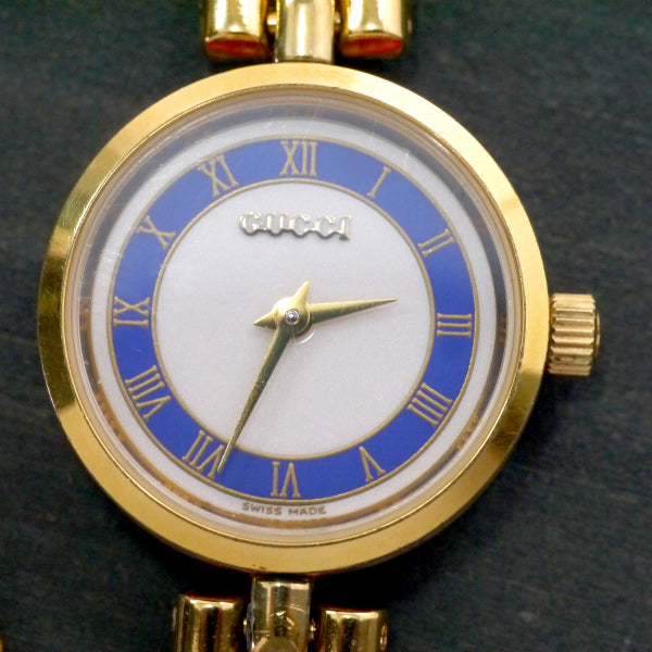 OLD Gucci サイドシェリー バングルウオッチ（青）